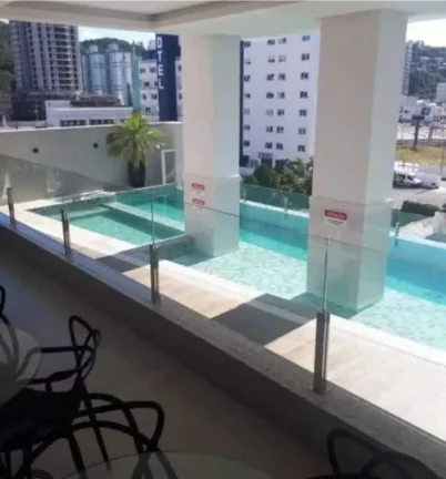 Imagem Apartamento com 2 suítes e 2 vagas de garagem no Bairro Fazenda em Itajaí