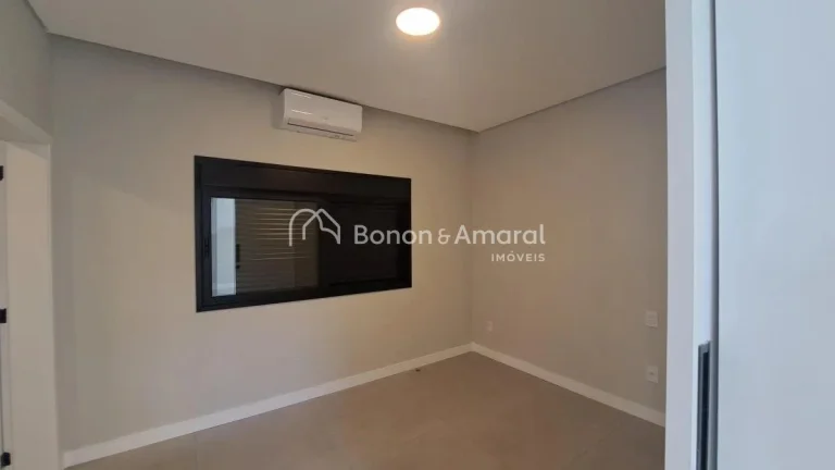 Imagem Casa à venda com 5 Suítes no Swiss Park em Campinas - SP