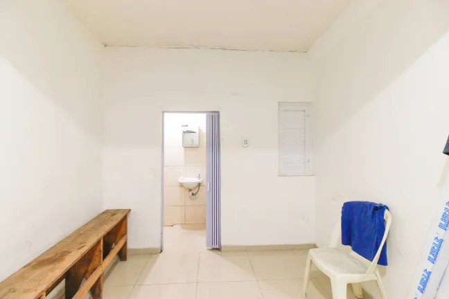 Imagem Imóvel Comercial & Industrial para Locação - 300 m² Pé-Direito Alto