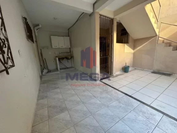 Imagem Excelente Casa duplex em vila nova
