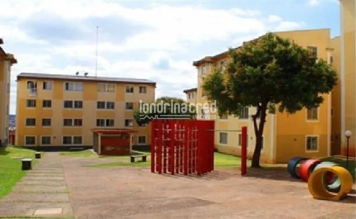 Imagem Imperdível! Apartamento mobiliado no América do Sul I com 3 quartos, garagem coberta, sol da manhã, vista para a rua e portaria 24h – Pronto para morar!