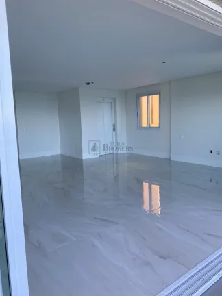Imagem Apartamento FRENTE MAR com 5 suítes à venda em Balneário Camboriú/SC