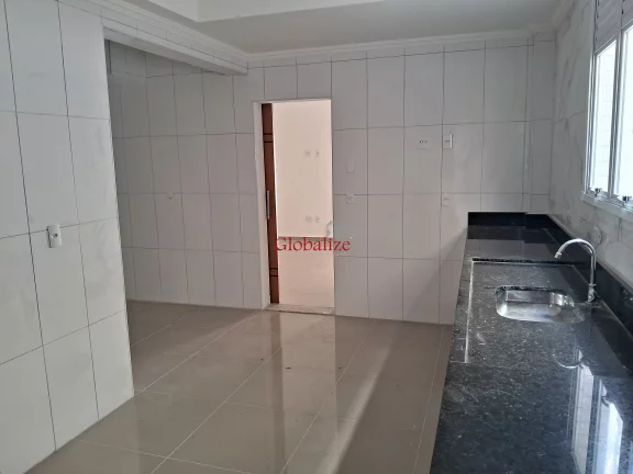 Imagem Bela casa térrea em Santos na Ponta da Praia com vaga para 2 veículos e 3 suítes a venda por R$ 1.015.000,00