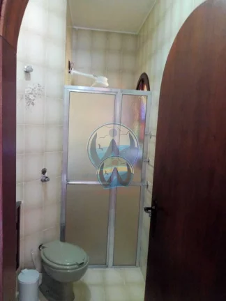Imagem Casa de Luxo à Venda em Ubatuba-SP, Bairro Lázaro: 5 Quartos, 4 Suítes, 292m² - Imperdível!