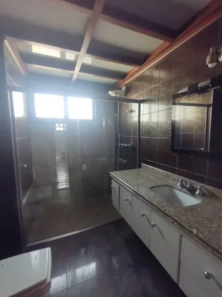 Imagem Apartamento Centro PiracicabaCom 150 m² o imóvel conta com sala para 2 ambientes com sacada ,lavab...