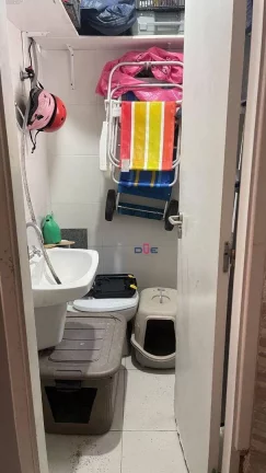 Imagem Lindo sobrado triplex com 2 suites, 4 banheiros, espaço goumert com churrasqueira, garagem box , piscina e salão de festas.