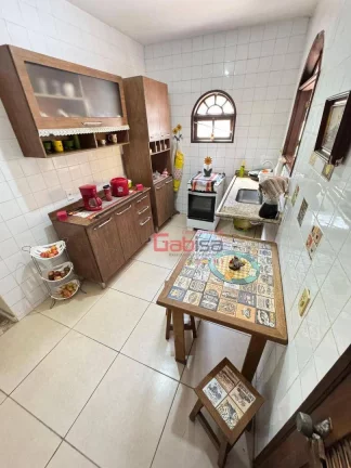 Imagem Casa com 2 dormitórios à venda, 100 m² por R$ 440.000,00 - Cem Bracas - Armação dos Búzios/RJ