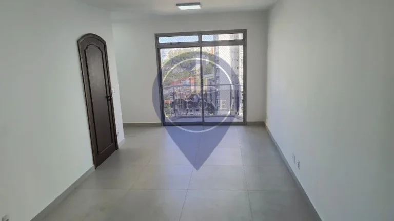Imagem Apartamento de luxo na Vila Mariana: 3 quartos, 1 suíte, 2 salas e 2 vagas de garagem, 102m² - São Paulo-SP.