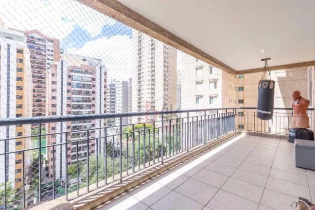 Imagem 167m² no Brooklin: O Santuário Familiar com Vista Livre e Sol da Manhã