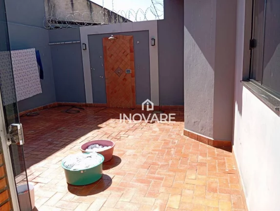 Imagem Casa com 3 dormitórios à venda, 280 m² por R$ 950.000,00 - Alto da Boa Vista - Itumbiara/GO
