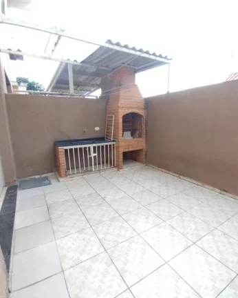 Imagem Sobrado, 3 dormitórios, 2 vagas FL11