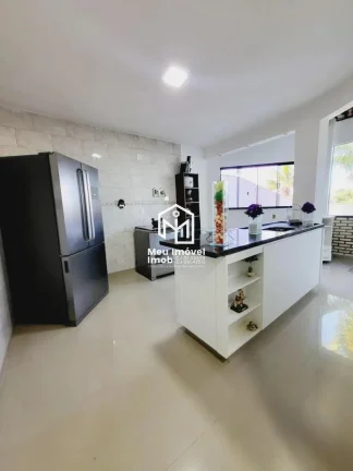 Imagem Conjunto 04 Arniqueiras Condomínio Sol Nascente 3 Quartos 1 Suíte 1 Vaga 250m²
