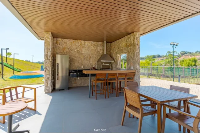 Imagem Terreno à venda em Jundiaí, Ivoturucaia, 1120m2