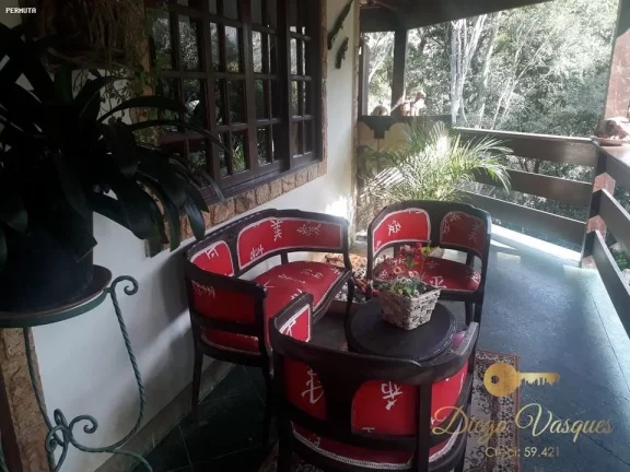 Imagem Casa para Venda em Teresópolis / RJ no bairro Parque do Imbui