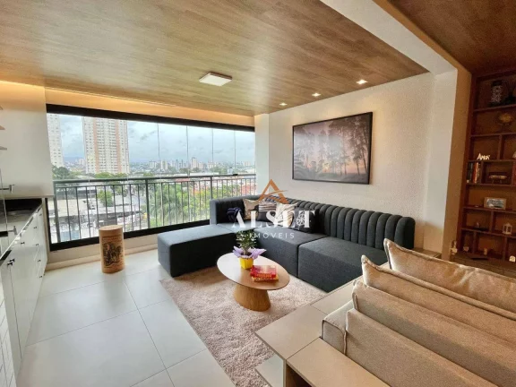 Imagem Apartamento reformado no Tatuapé com 3 suítes