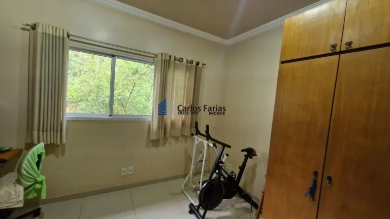 Imagem Casa em Condomínio para Venda em Brasília, Setor Habitacional Jardim Botânico, 4 dormitórios, 1 suíte, 2 banheiros, 2 vagas