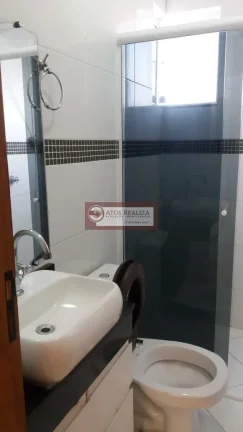 Imagem Vendo Oportunidade no bairro pedreira. Vendo Lindo Sobrado no bairro Pedreira, 3 dormitórios, sendo 1 suíte, sala estar e sala de jantar amplas de 9m2 cada, 4 banheiros, 2 vagas de garagem, valor de super Oportunidade R$ 560.000, Confira.