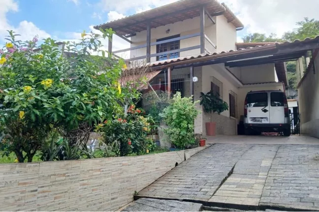 Imagem Casa com 4 quartos à venda em Vila Valqueire, Rio de Janeiro