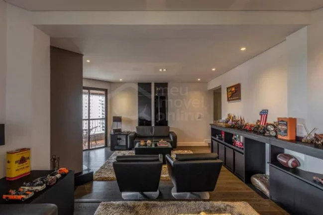 Imagem Apartamento a venda com 150m2, 4 dormitórios sendo 3 suítes no Campo Belo, São Paulo