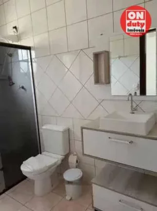 Imagem Lindo Sobrado com 3 suítes à venda, 220 m² por R$ 1.290.000 - Balneário Praia do Pernambuco - Guarujá/SP