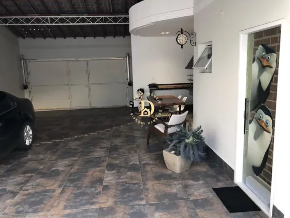 Imagem Sobrado - Loteamento Villa Branca - Jacareí - 2 dormitórios - 160m²