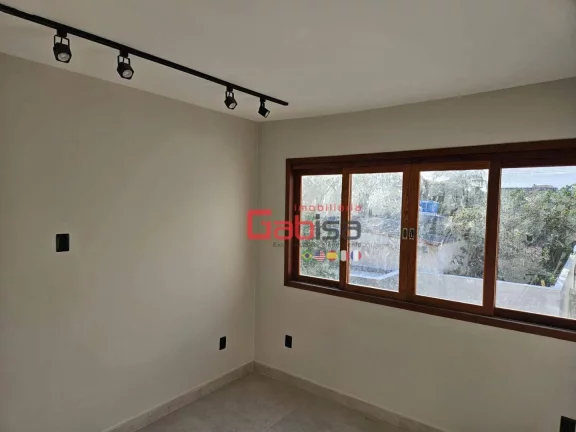 Imagem Casa com 3 dormitórios à venda, 120 m² por R$ 950.000,00 - Braga - Cabo Frio/RJ