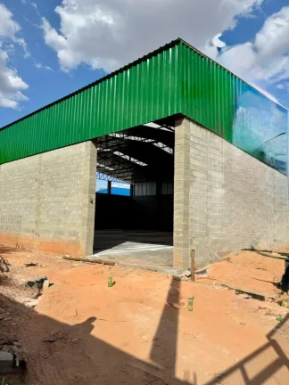 Imagem Barracão Galpão com 700m² George Oetterer Iperó - SP