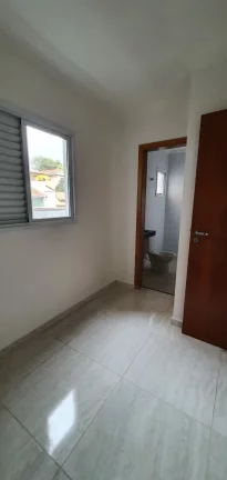 Imagem Sobrado Padrão com 128 m² com 2 Quartos sendo 2 suite e 1 vaga de garagem!