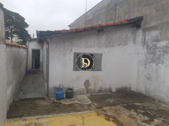 Imagem Sobrado - Monte Castelo - 2 Dormitórios - 160m²