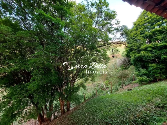 Imagem Fazenda com 3 dormitórios à venda, 580800 m² por R$ 1.500.000,00 - Centro - São José do Vale do Rio Preto/RJ