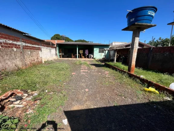 Imagem Terreno para Venda em Sarandi, Jardim Bela Vista, 2 dormitórios, 1 banheiro