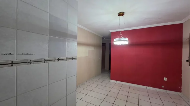Imagem Casa para Venda em Parnamirim, Nova Parnamirim, 3 dormitórios, 1 suíte, 2 banheiros, 2 vagas