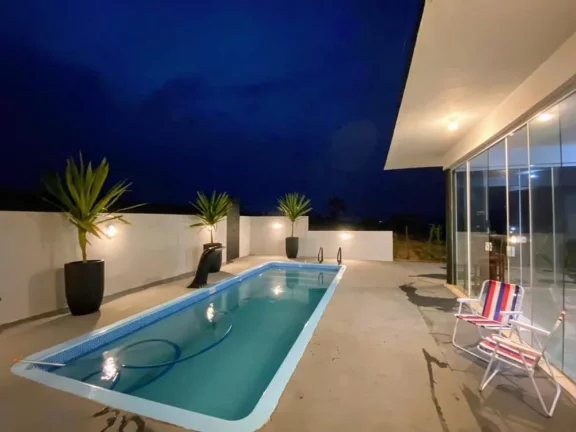 Imagem Magnífica casa a venda no condomínio Riviera de Santa Cristina XIII - SETOR MARINA