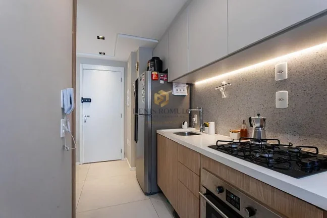 Imagem Apartamento com 2 quartos, 1 Suite - 50mt - Lapa, MOBILIADO