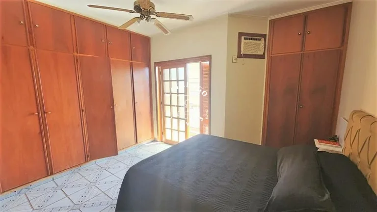 Imagem Casa a Venda no bairro Vila Tibério - Ribeirão Preto, SP