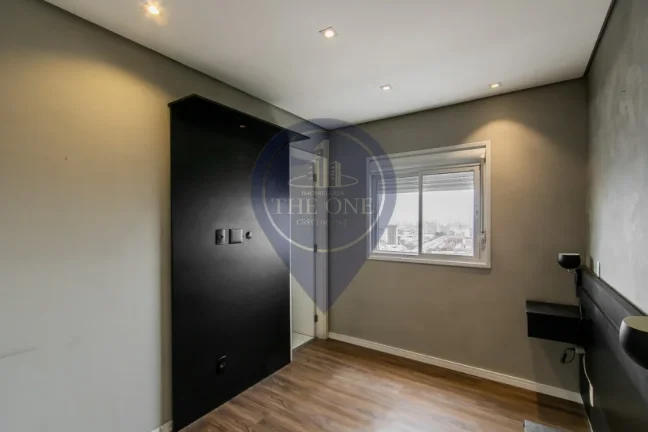 Imagem Apartamento à venda na Liberdade, São Paulo-SP - 3 quartos, 1 suíte, 2 salas, 2 banheiros, 1 vaga - 55,00 m²