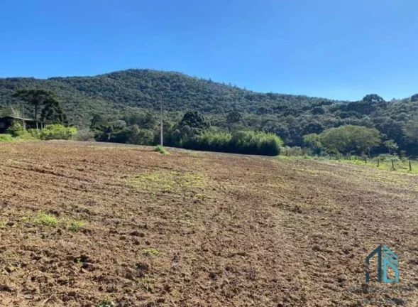 Imagem Chácara a venda, com 02 excelente Barracões novos, em Mandirituba/Tijucas do Sul PR