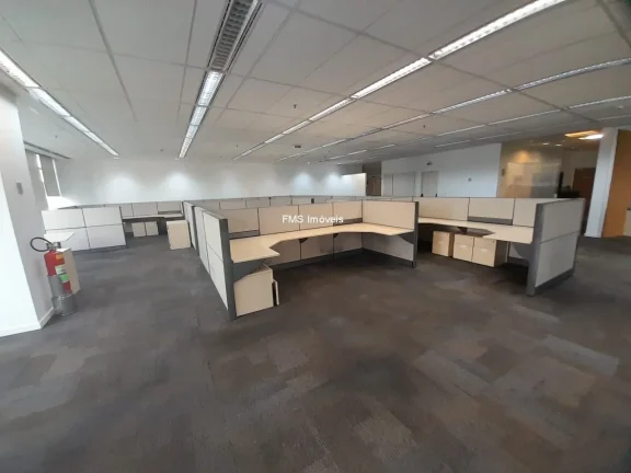 Imagem Conjunto Comercia no Brooklin com 306,35m² de área