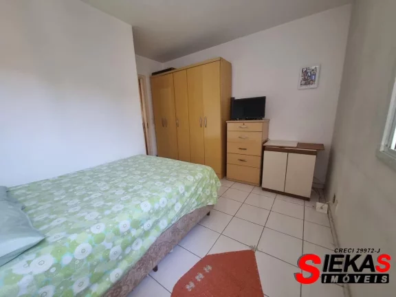 Imagem Encantadora casa em condomínio à venda em São Paulo-SP, Vila Carrão! 2 quartos, 1 sala, 1 vaga de garagem, 72m² de área.