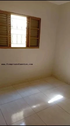 Imagem Casa para Venda em Limeira, Jardim Vista Alegre, 3 dormitórios, 1 suíte, 2 banheiros, 2 vagas