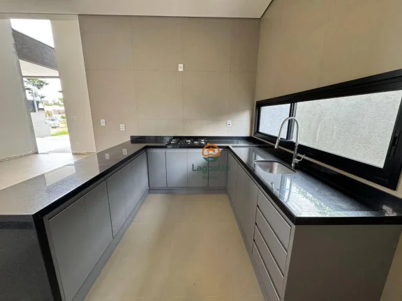 Imagem Casa com 3 dormitórios à venda, 163 m² por R$ 1.690.000,00 - Condomínio Mariposas - Lagoa Santa/MG
