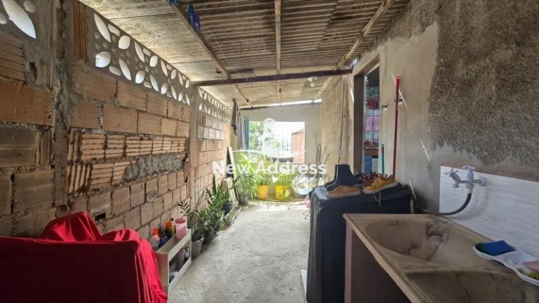 Imagem Casa com terraço e sol da manhã à venda no bairro Ataíde - Vila Velha