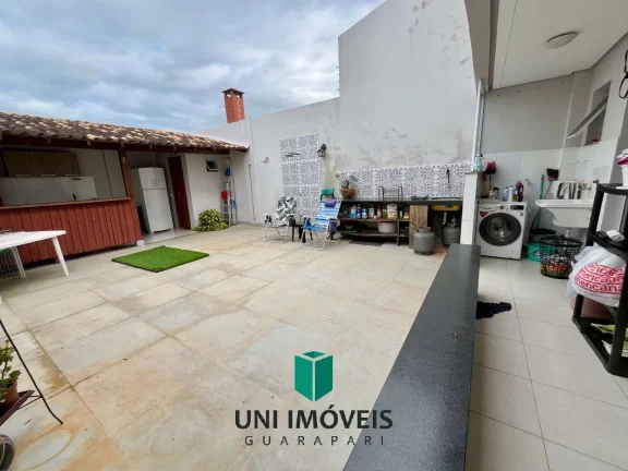 Imagem Casa duplex à venda 03 suítes em Itapebussu em Guarapari, por R$750.000, com área de churrasqueira