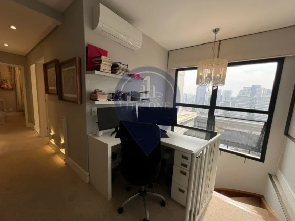 Imagem Cobertura de luxo em Santo Amaro: 3 quartos, 1 suite, 1 sala, 2 banheiros, 4 vagas, 181m² - São Paulo-SP