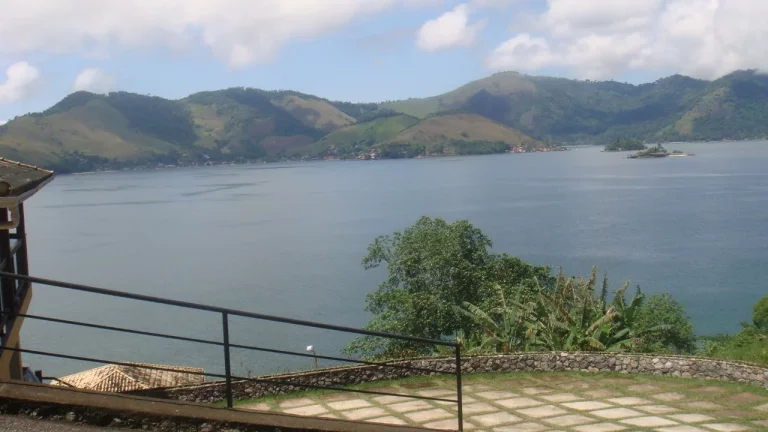 Imagem CASA RESIDENCIAL em ANGRA DOS REIS - RJ, PONTAL (CUNHAMBEBE)