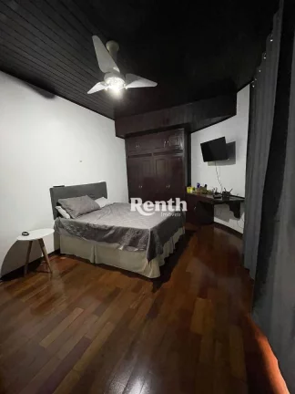 Imagem Casa com 3 dormitórios à venda, 600 m² por R$ 1.800.000,00 - Jardim América - Rio Claro/SP