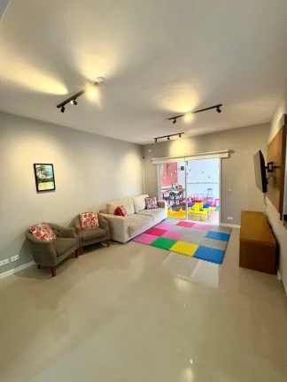 Imagem Sobrado à venda com 3 quartos, sendo 1 suíte, no condomínio Rio Preto, Atibaia - SP