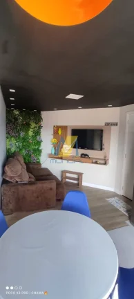 Imagem Apartamento Mobiliado com 2 dormitórios e vaga em excelente localização.