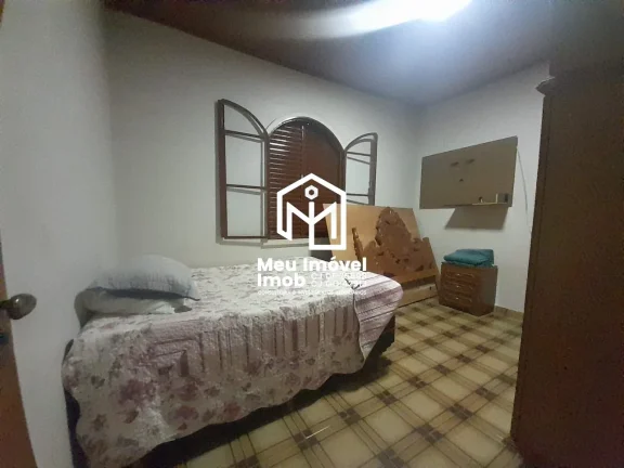 Imagem Rua Florentino Chaves Luziânia Casa 4 Quartos 3 Vagas 411m² Área de Serviço