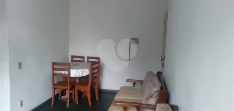 Imagem Apartamento à venda com 2 quartos, sendo 1 suíte, no condomínio Residencial Vila Inglesa, São Paulo - SP